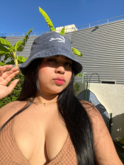 ESPECTACULAR COLOMBIANA JOVENCITA Y DECIDIDA