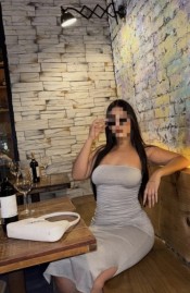 SOFIA FIESTERA CARIÑOSA Y FIESTERA EN ALBACETE