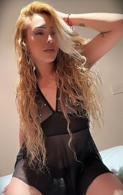 SENSUAL RUBIA FASINANTE ARDIENTE FIESTERA NOVEDAD