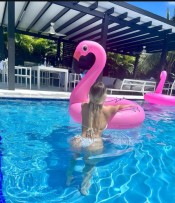 TENTACIÓN HECHA MUJER