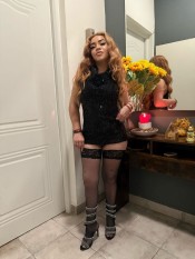 JESSICA COLOMBIANA, DE REGRESO POR LA CIUDAD