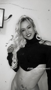 RUBIA .DIVERTIDA AMOROSA Y. FIESTERA