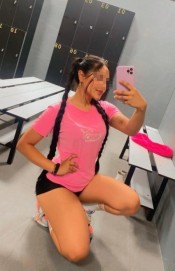 NOVEDAD KAREN JOVENCITA CON GANAS DE PASARLO BIEN..