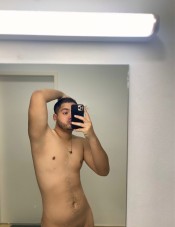 NOVEDAD!!! JOVEN LATINO VERSÁTIL