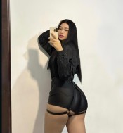 MI CUERPO QUIERE PLACER A TOPE ME COMERAS