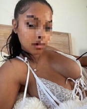 FIESTERA CACHONDA DE PECHOS NATURALES