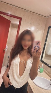 COLOMBIANA MUY DULCE Y ENTREGADA