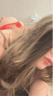 RUBIA. SOLO VIDEOLLAMADA. 10 € POR BIZUN