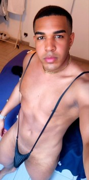 SOY UN CHICO BORICUA MUY AGO VIDEOLLAMADA SALIDAS