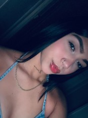 CHANTAL LATINA FIESTERA