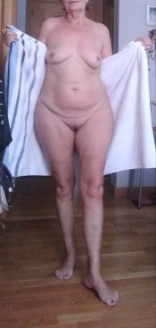 FOLLO CON MADUROS POR DINERO