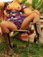 TU CHICA DEL ENCANTO, FRANCES BIEN ENSALIBADO Y SUPER FIESTERA