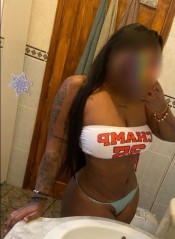 EN LAS HUESAS CON DESEOS  DE CHUPARTELA TODA