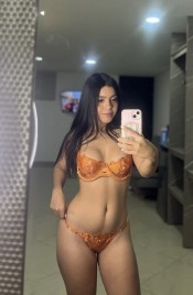 UNA DE LAS MEJORES COLOMBIANAS NOVEDAD IMPLICADA Y FIESTERA