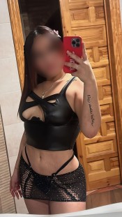 DIOSAS ENCANTADORA EN ARROYO DE LA MIEL