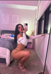 BELLA LATINA VENEZOLANA EXSUBERANTE