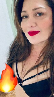 BRASILEñA CACHONDA HERMOSA