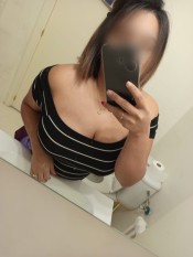 NOVEDAD VANESSA SEXY CAMARERA EN PARO EN PALENCIA