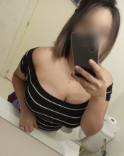 NOVEDAD VANESSA SEXY CAMARERA EN PARO EN PALENCIA