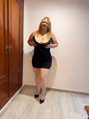 RUBIA MADURITA COLOMBIANA MUY CACHONDA