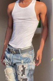 NOVEDAD!!! JOVEN LATINO VERSÁTIL