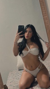 VALERIA CON RICAS NALGAS PARA QUE ME LLENES DE LEC