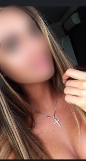 ABRIL CHICA CACHONDA CALIENTE QUE BUSCA SATISFACER