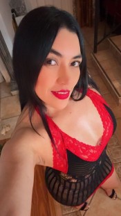 LINDA DIOSA DEL SEXO CON UN RICO COÑITO EN ARONA
