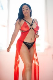 EN PARQUE DE LA REINA  MELISSA  QUIERO QUE ME COMAS DURO