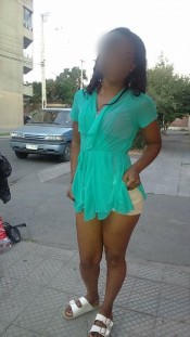 ARDIENTE Y PASIONAL BELLEZA COLOMBIANA