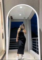 PORRIñO NOVEDAD JOVENCITA RUBIA MUY GUAPA PARA COMPLACERTE