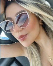 MUJER EXCLUSIVA VIP COMPLACIENTE SIN LIMITES