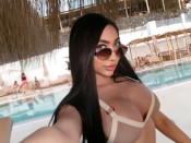 SOFIA. CUERPAZO Y CURVAS DE INFARTO!! QUIERO CABALGARTE RICO