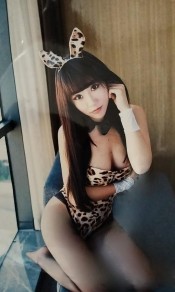 CHICAS ASIáTICAS EN NERJA.. GUAPAS, CARIñOSAS MASAJISTAS SEXYS