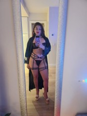 MEXICANA MUY  PUTA  Y COMPLACEDORA