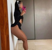 TE SACO LA LECHE( MI COÑO ESTÁ MOJADO Y CERRADO)