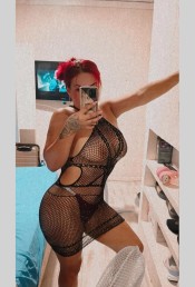 MADURITA CON NALGAS REDONDAS