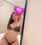 TEEN COLOMBIANA MUY CURIOSA EN EL SEXO