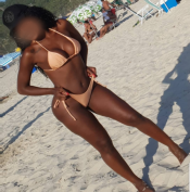 CARLA LATINA CALIENTE