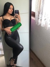 JOVENCITAS DE 22AñOS RECIéN LLEGADA A FERROL