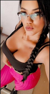 CACHONDA IMPLICA CHICA FIESTERA