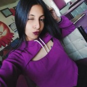 MORENAZA NIñATA UNIVERSITARIA FIESTERA ZAPILLO