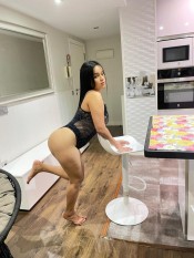 JOVENCITA LISTA PARA UN FRANCéS CORRIDO EN BOCA