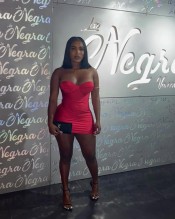 EN SALT FOGOSA EXQUISITA BOMBA DE SEXO