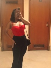 MAS AMOROSA Y ENTREGADA NO VAS A ENCONTRAR