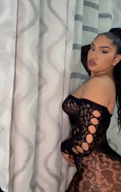 DIANA SENSUAL PROVOCADORA CON BOCA TRAVIESA