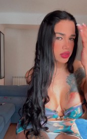 TRANS FEMENINA, ATRACTIVA Y CARIÑOSA
