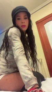 HERMOSA NENA CON POLLA ROMPE CULOS LECHERA AMANTE