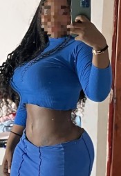 HERMOSA MORENA CAñERA TRAGONA FIESTERA EN BEASAIN