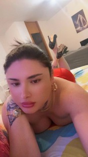 SOY UNA ATRACTIVA LATINA SUPER IDEAL PARA SALIR DE